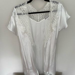 Silk white with lace bridal robe